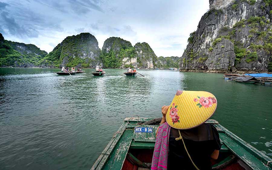 Best time to visit Halong Bay